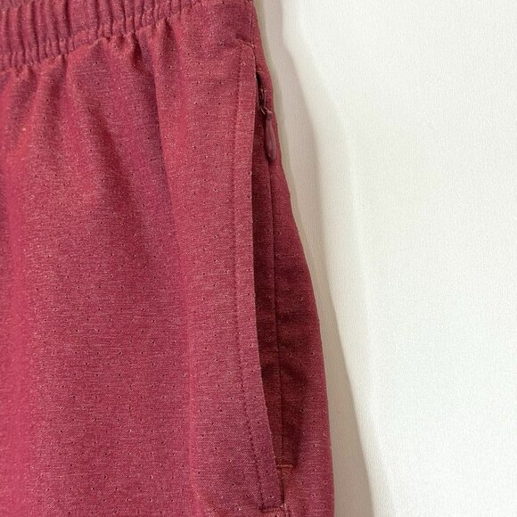 Rhone Training Shorts Mens Small Red Athletic Stretch CrossFit Running 7" Inseam - Picture 2 of 5